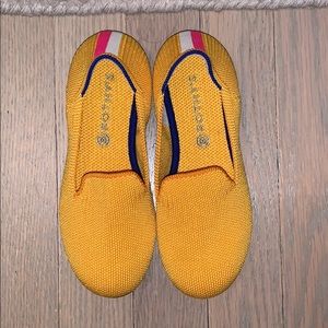 Girls Rothy’s Loafer (Never Worn) Size 13